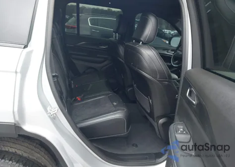 2024 Jeep Grand Cherokee Altitude X 4X4 from USA, damaged, VIN 1C4RJHAG5RC210944